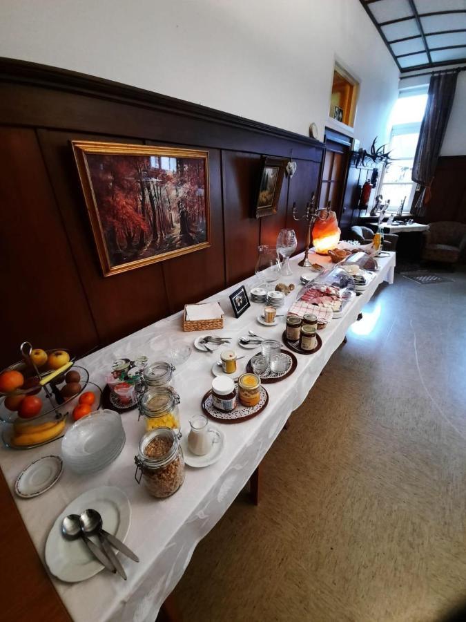 Pension - Gaestehaus Zum Pfaelzerwald Hinterweidenthal Ngoại thất bức ảnh