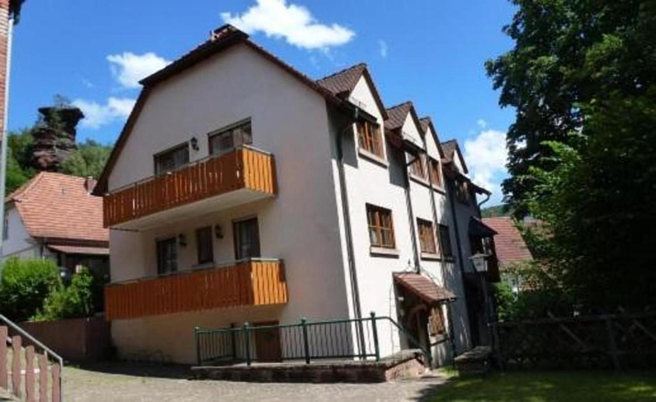 Pension - Gaestehaus Zum Pfaelzerwald Hinterweidenthal Ngoại thất bức ảnh